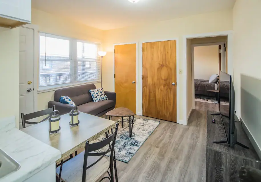 6d8fe744-0e42-4f81-aeff-756f5912fd05